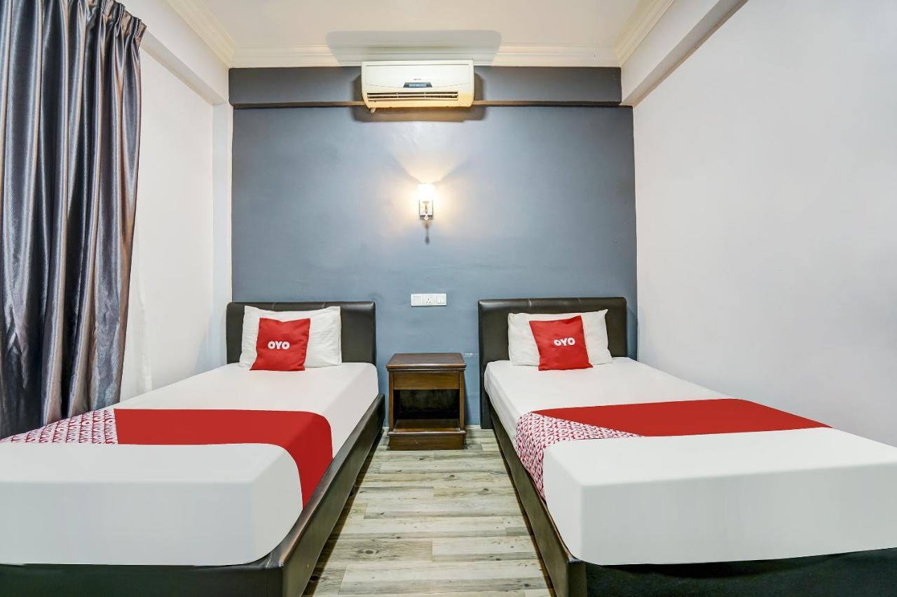 Capital O 90490 Zaques Hotel Sungai Petani Exterior foto